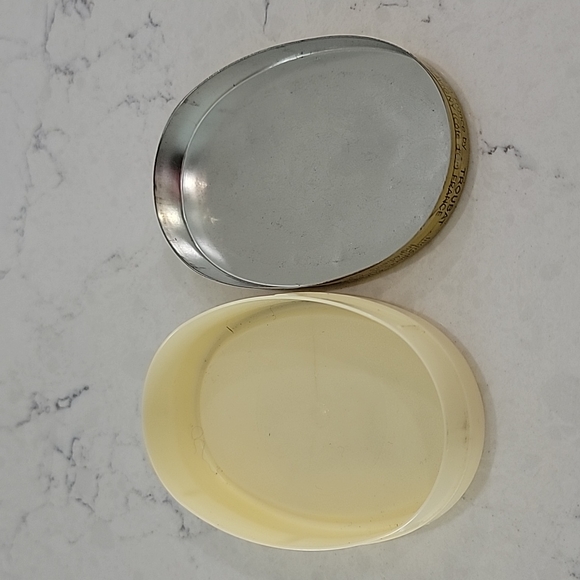 Vintage La Reine Mint pastilles collectables tin - Picture 6 of 8